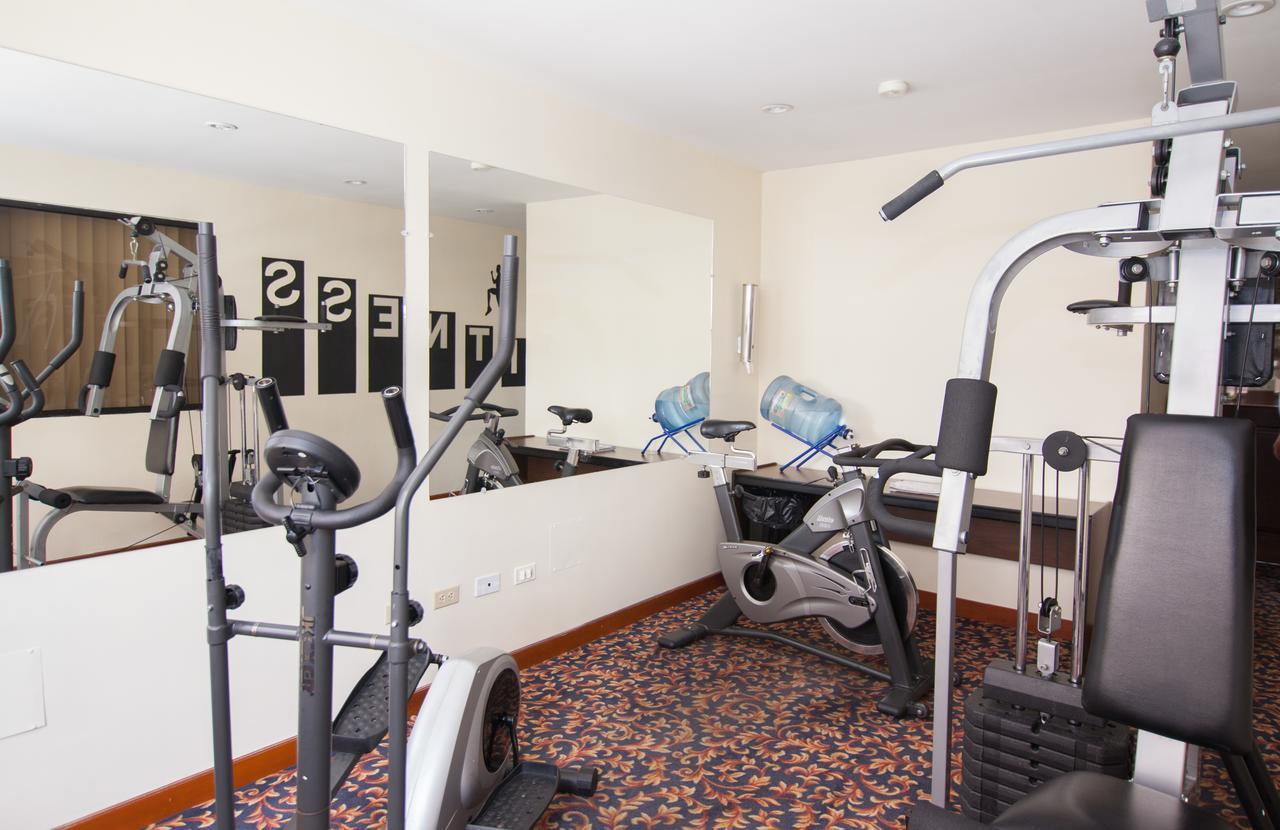 Socialtel Quito Hotel Ngoại thất bức ảnh