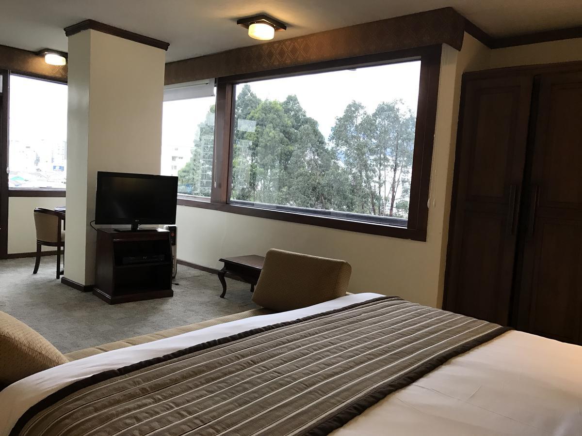 Socialtel Quito Hotel Ngoại thất bức ảnh