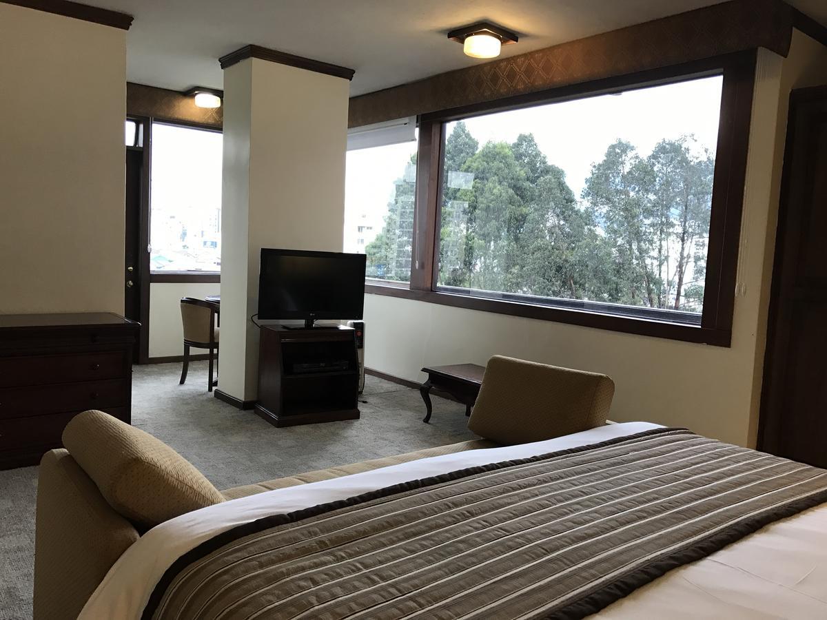 Socialtel Quito Hotel Ngoại thất bức ảnh