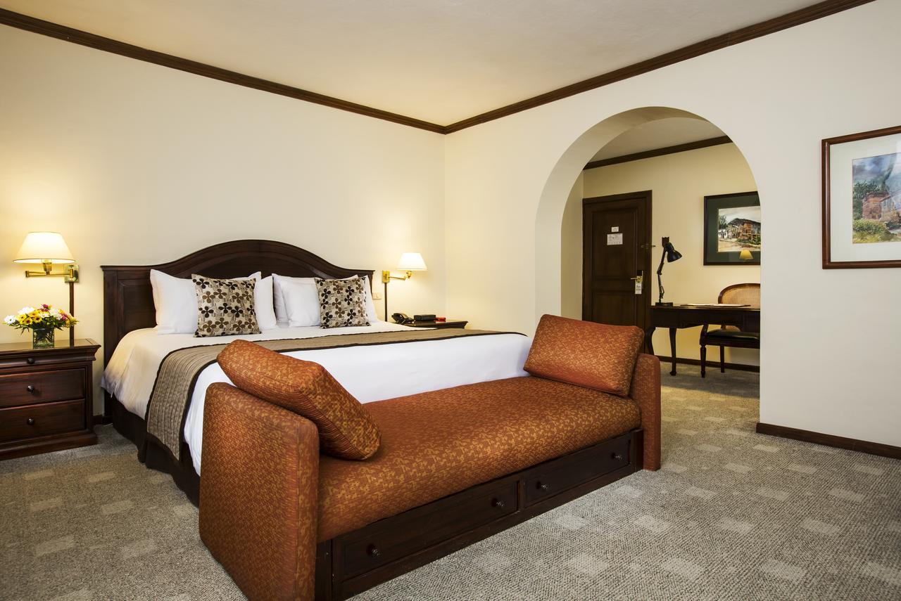 Socialtel Quito Hotel Ngoại thất bức ảnh