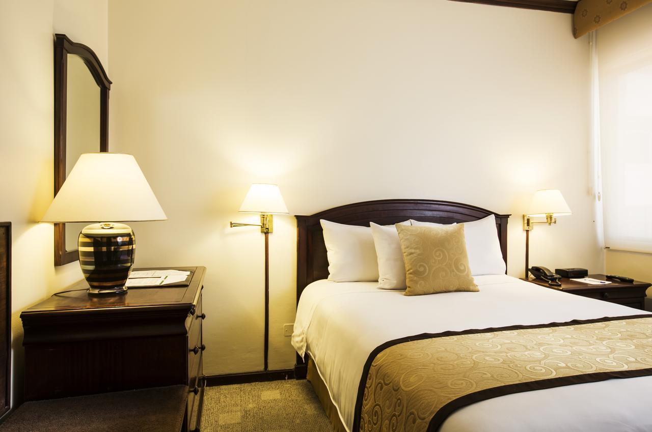 Socialtel Quito Hotel Ngoại thất bức ảnh